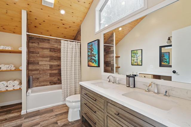 24918 Fern Valley Road, Idyllwild CA: https://media.crmls.org/mediaz/714065bb-6038-4e25-a9dc-81e0510ac4db.jpg