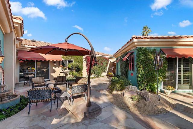 85 Clavel Court, Palm Desert CA: https://media.crmls.org/mediaz/71423feb-1953-48fe-a69f-c25e32885d19.jpg