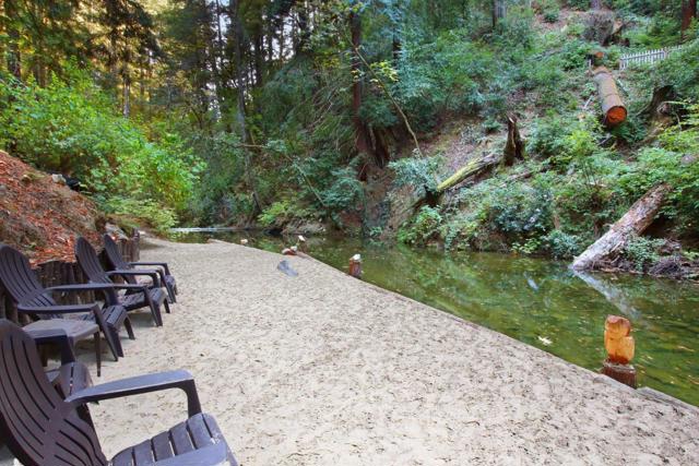 16770 Redwood Lodge Road, Los Gatos CA: https://media.crmls.org/mediaz/71433114-4090-4bd9-9bac-46f8a5924a74.jpg