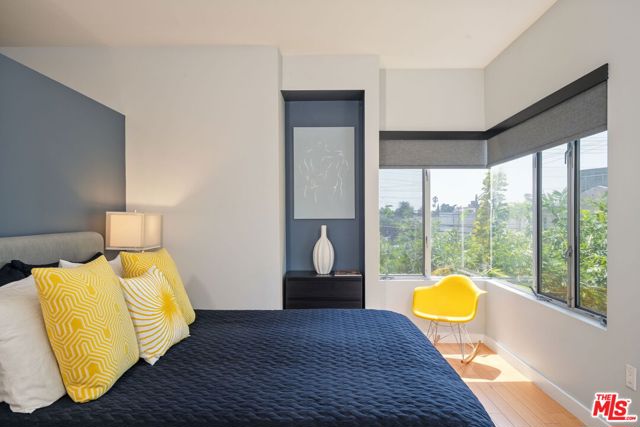 2 Bed Home for Sale in Los Angeles, California