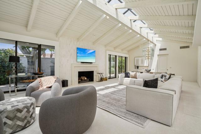 23 Park Lane, Rancho Mirage CA: https://media.crmls.org/mediaz/71437170-0217-4c03-a1d1-0553558b588f.jpg