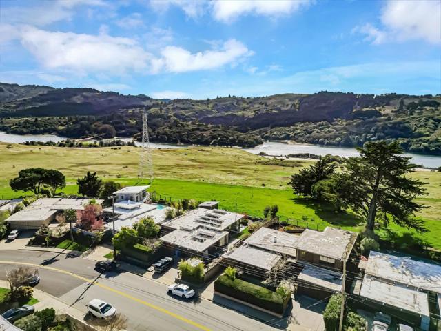 1760 Lexington Avenue, San Mateo CA: https://media.crmls.org/mediaz/7143b09b-c258-4abb-98f4-f899b3816476.jpg