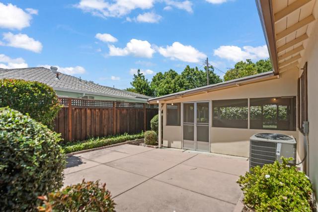2127 Talia Avenue, Santa Clara CA: https://media.crmls.org/mediaz/7144a52b-ccf3-4af9-a6d2-30642f05871b.jpg