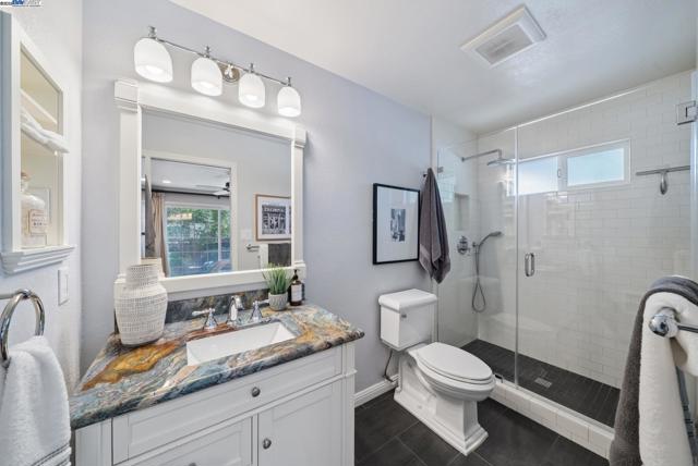 457 Coleen St, Livermore CA: https://media.crmls.org/mediaz/71453e8e-ea36-477a-ad89-601ebf32f959.jpg