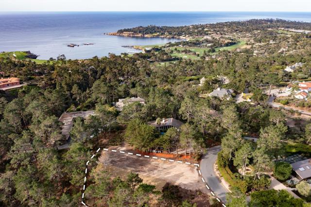 1634 Sonado Road, Pebble Beach CA: https://media.crmls.org/mediaz/71475c4e-00f2-4b62-9296-6045c635006d.jpg