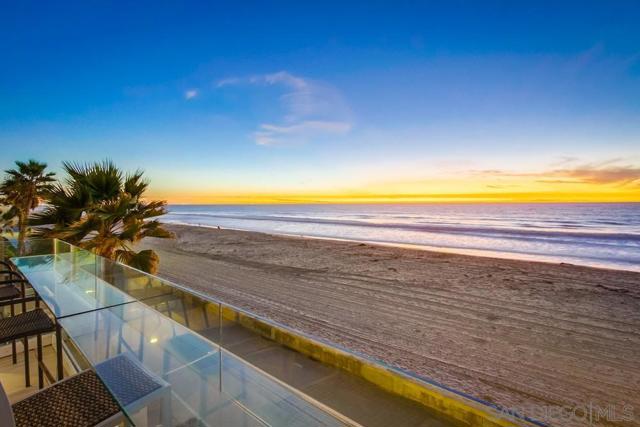 Image 4 of 50 For 3391 Ocean Front Walk  D