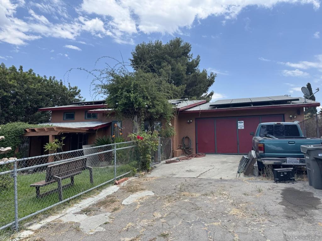 3443 Golden View Terrace