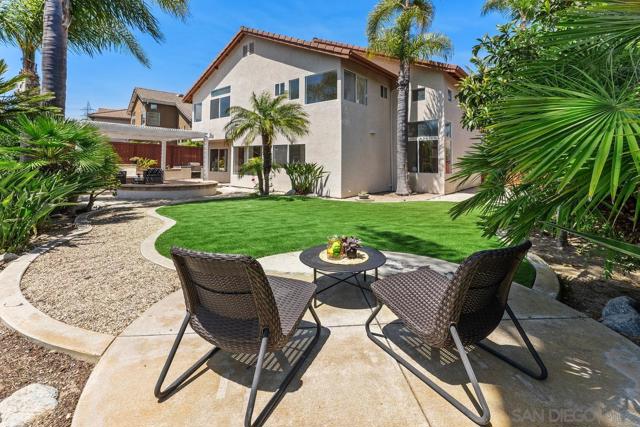 7179 Park Village, San Diego CA: https://media.crmls.org/mediaz/71489769-a183-4e27-adbf-6b465f879733.jpg