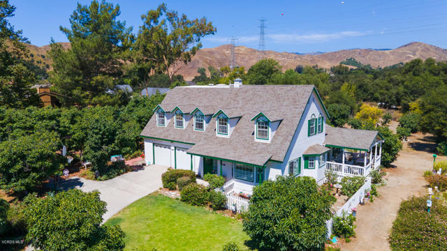 1480 Magnolia Drive, Santa Paula CA: https://media.crmls.org/mediaz/71489b60-d652-4a85-bf37-51933092f7cf.jpg