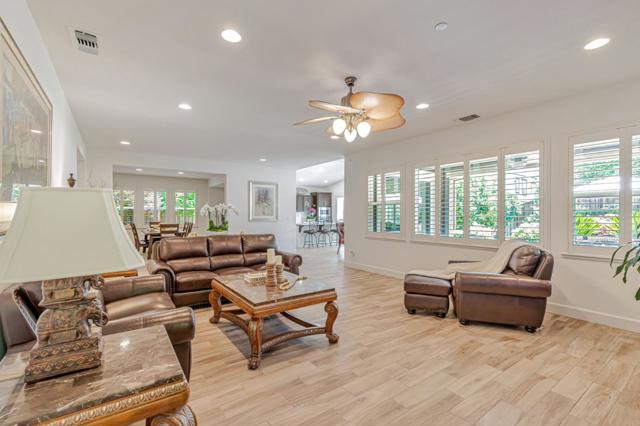 1188 Viognier Way, Gilroy CA: https://media.crmls.org/mediaz/7148b026-9e29-4648-aba5-a8e4ef4af6ba.jpg