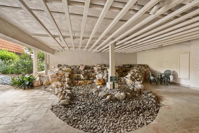 Detail Gallery Image 4 of 31 For 6780 Friars Rd #243,  San Diego,  CA 92108 - 2 Beds | 1 Baths