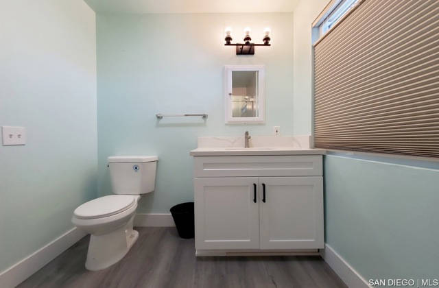 15927 Los Reyes Street, Fountain Valley CA: https://media.crmls.org/mediaz/7149abe7-d0f0-4e5b-bf64-d1b9a0de9451.jpg