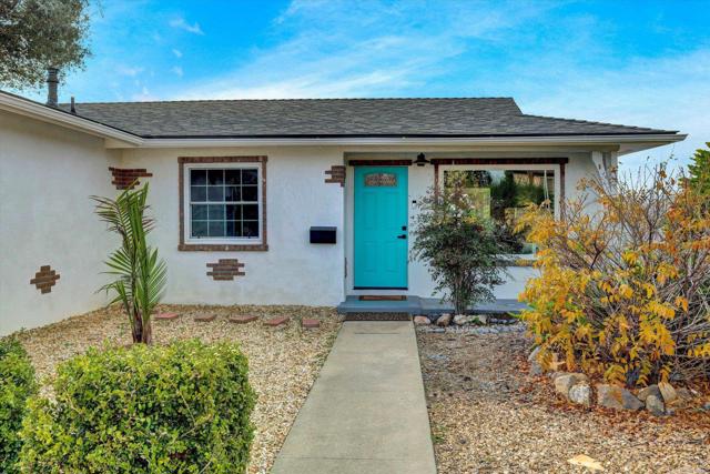 Detail Gallery Image 4 of 75 For 4107 Cole Way, San Diego,  CA 92117 - 3 Beds | 2 Baths