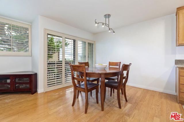 5950 Canterbury Drive, C304 photo 4