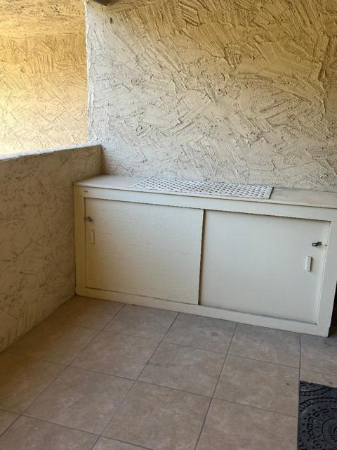 5300 E Waverly Drive, Palm Springs CA: https://media.crmls.org/mediaz/714c36f9-8b18-4f54-b8b0-57dda0ee02a1.jpg