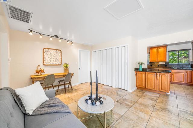3819 California Way, Livermore CA: https://media.crmls.org/mediaz/714d5d33-316c-4b1d-a6e3-5254b3a65652.jpg