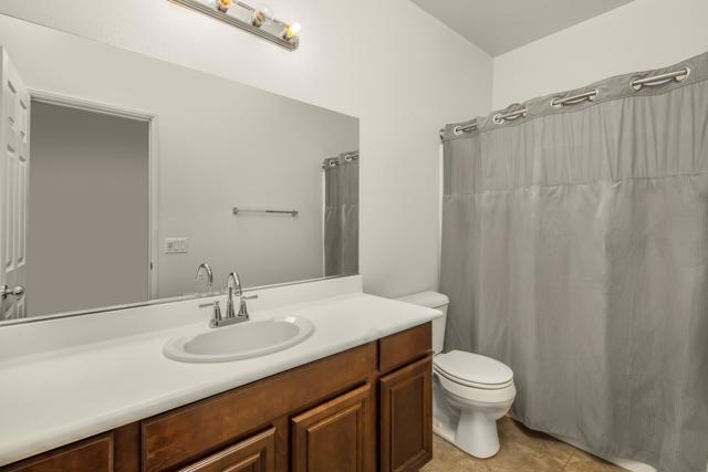 82623 Tremetina Court, Indio CA: https://media.crmls.org/mediaz/714d7690-b552-4345-900b-81bbc4777164.jpg