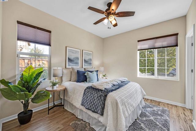 Image 32 of 43 For 1705 Hummingbird Way