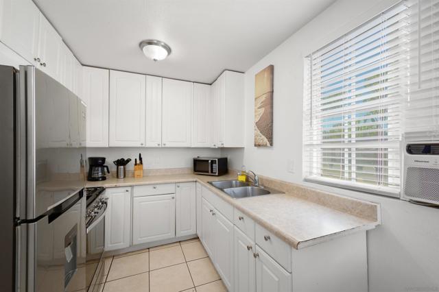 620 E 4th Street, National City CA: https://media.crmls.org/mediaz/7150407c-53a7-4735-97b2-d3b44fec3cf9.jpg