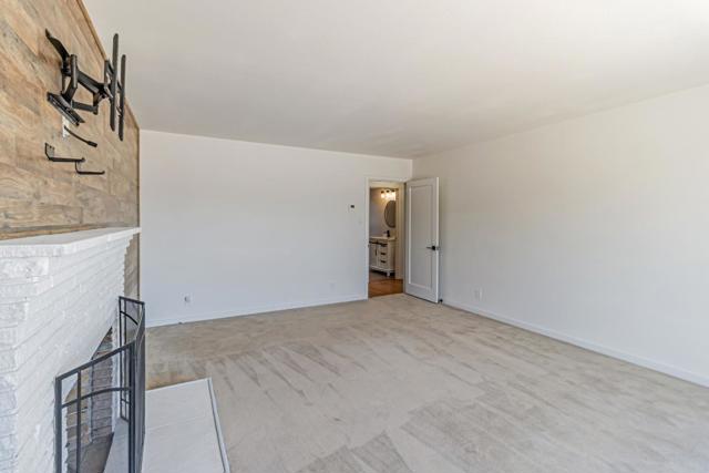 624 Filbert Street, Half Moon Bay CA: https://media.crmls.org/mediaz/71504cbf-0a98-44e1-a341-566d354ce3dc.jpg