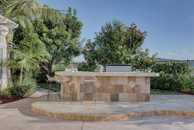 1649 Portside Place, San Marcos CA: https://media.crmls.org/mediaz/7150560a-5108-4536-9b4f-d9fd5c336118.jpg