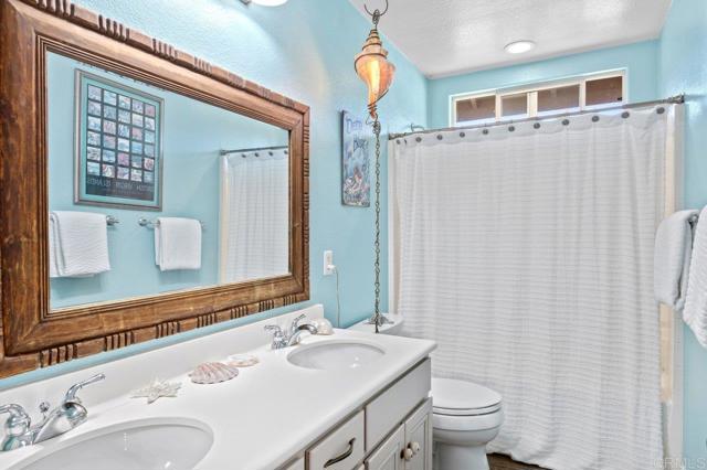 Detail Gallery Image 20 of 30 For 316 Crownview Ct, San Marcos,  CA 92069 - 4 Beds | 3 Baths