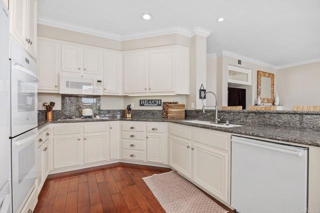 Detail Gallery Image 17 of 43 For 6707 Blue Point Dr, Carlsbad,  CA 92011 - 5 Beds | 3 Baths