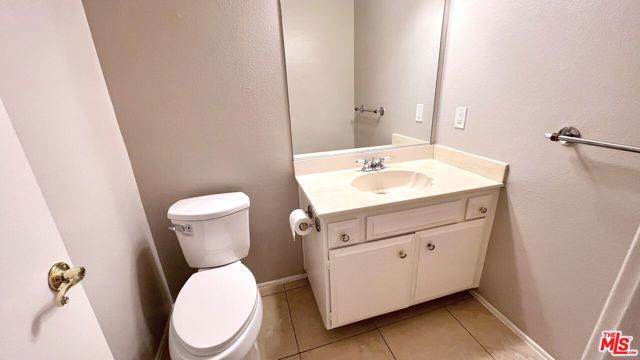 15061 Sherman Way, Van Nuys CA: https://media.crmls.org/mediaz/71539424-04fd-4a1e-9acd-c16e5904f9e5.jpg