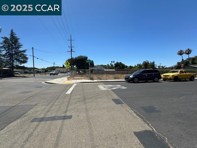 201 Ohara, Oakley CA: https://media.crmls.org/mediaz/71544887-8d0c-4a0e-a7f8-041131df0ba8.jpg