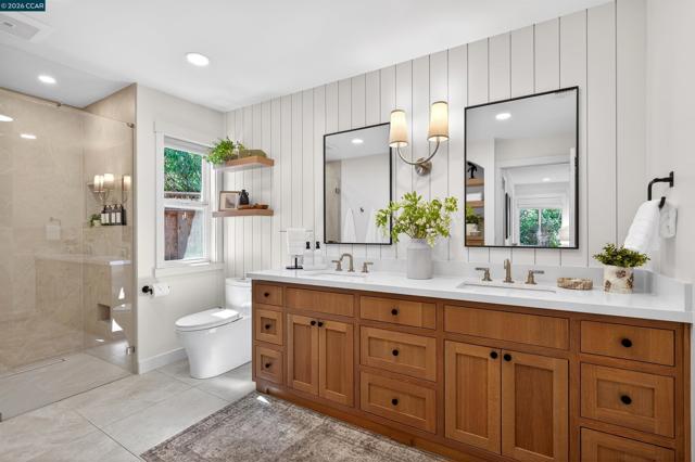 Image 26 of 46 For 393 Colorados Ct