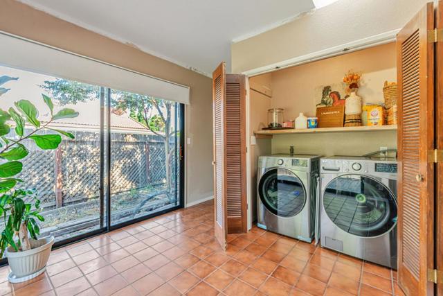 3115 Polk Way, Stockton CA: https://media.crmls.org/mediaz/7157e6c0-f635-4056-9876-ae11ad94a3ee.jpg