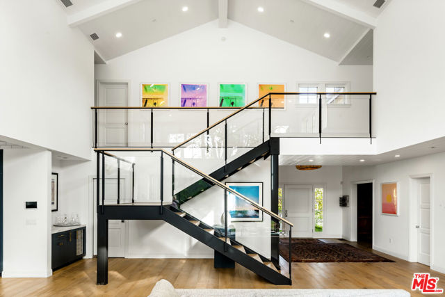 1057 Corsica Drive, Pacific Palisades CA: https://media.crmls.org/mediaz/71584f1a-6f2b-4de7-9b21-0368b48c4548.jpg