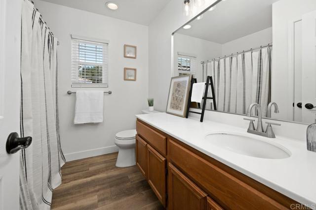 1218 Corte Zafiro, San Marcos CA: https://media.crmls.org/mediaz/7158a90a-68f2-470e-87dd-cdb871a377ea.jpg