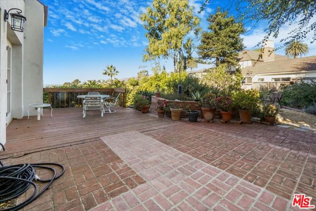 Drew Fenton | 321 N Las Casas Avenue Pacific Palisades CA | MLS: 6879140