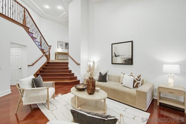 5448 Caminito Bayo, La Jolla CA: https://media.crmls.org/mediaz/7158ea52-b3fa-4e17-81dd-c1a0dab6c0da.jpg