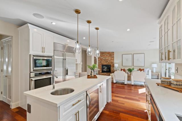 2124 Oakley Avenue, Menlo Park CA: https://media.crmls.org/mediaz/7159518b-b6f2-404e-8036-1340bec8f42b.jpg