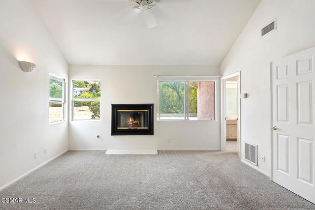 2219 Mapleleaf Avenue, Newbury Park CA: https://media.crmls.org/mediaz/7159b1a3-7823-4664-9705-cf26e75ef9c0.jpg