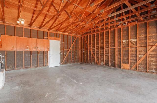1622 Flores Street, Seaside CA: https://media.crmls.org/mediaz/7159f075-2084-4e03-a92d-356d5324ba13.jpg
