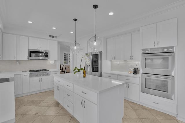 Detail Gallery Image 19 of 75 For 45190 Saint Tisbury St, Temecula,  CA 92592 - 4 Beds | 3 Baths