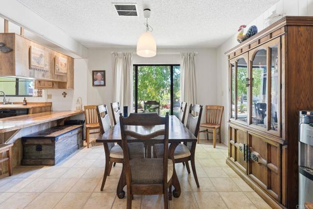 Detail Gallery Image 14 of 40 For 18218 Paradise Mountain Rd Spc 179 #LOT 179,  Valley Center,  CA 92082 - 2 Beds | 2 Baths