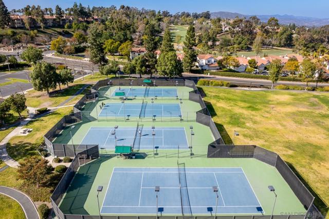 12242 Paseo Lucido, San Diego CA: https://media.crmls.org/mediaz/715bd7f7-e90a-4a47-9d32-bf683da0e4c1.jpg