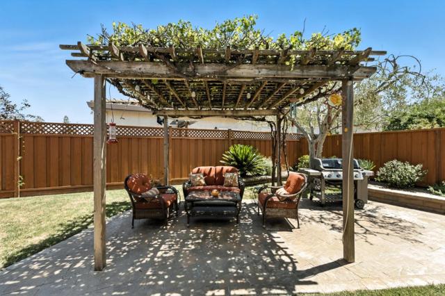 848 Talbot Drive, Morgan Hill CA: https://media.crmls.org/mediaz/715bea39-00a0-4adf-a55e-c928793ae011.jpg