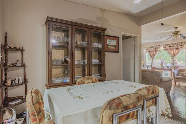 682 Valley Village Dr, El Cajon, California 92021, 3 Bedrooms Bedrooms, ,2 BathroomsBathrooms,Single Family Residence,For Sale,Valley Village Dr,250038251SD