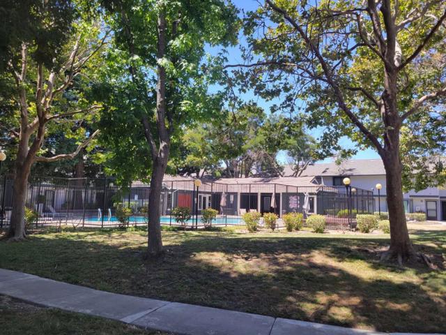 6125 Thornton Avenue, Newark CA: https://media.crmls.org/mediaz/715cf699-08ab-4845-adbe-84634211b8d3.jpg