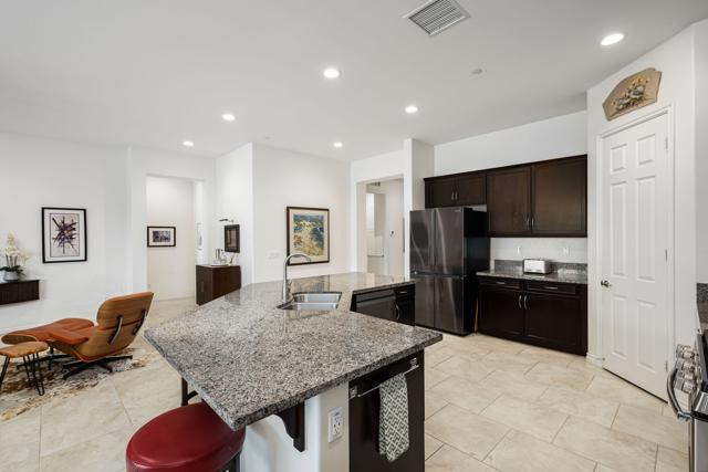 85568 Brovello Drive, Indio CA: https://media.crmls.org/mediaz/715d4897-4380-4b61-b8c3-fbda0eb40fae.jpg