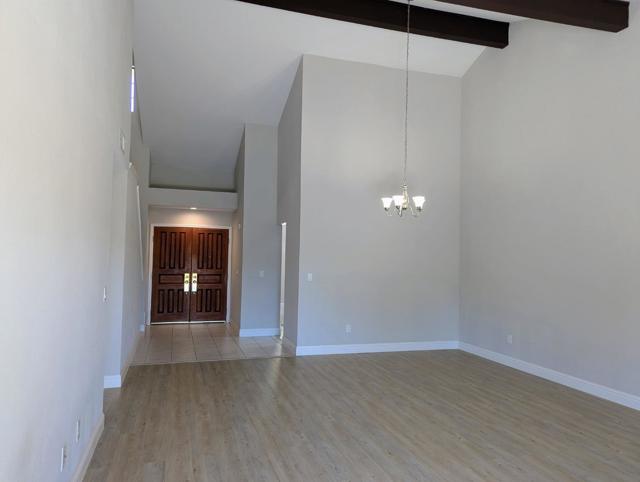 3331 Lake Albano Circle, San Jose CA: https://media.crmls.org/mediaz/715dd574-c33f-481f-8224-43f8c309b912.jpg
