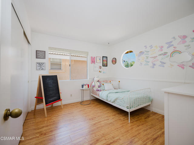 552 Fairfield Road, Simi Valley CA: https://media.crmls.org/mediaz/715e395b-1300-4129-9643-c53d4ed15e7f.jpg