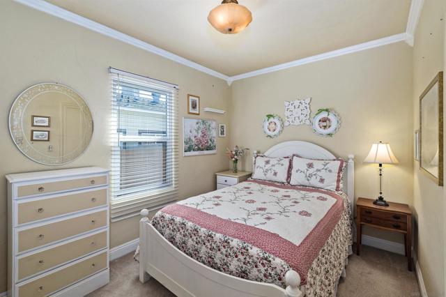 4730 Winona Ave, San Diego CA: https://media.crmls.org/mediaz/715eeebd-4148-4396-869d-1c6de9231da3.jpg