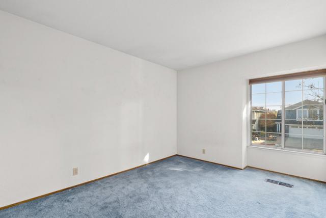 915 Kara Way, Campbell CA: https://media.crmls.org/mediaz/71621a73-ac35-41e3-8c41-f4f1ac91c51a.jpg