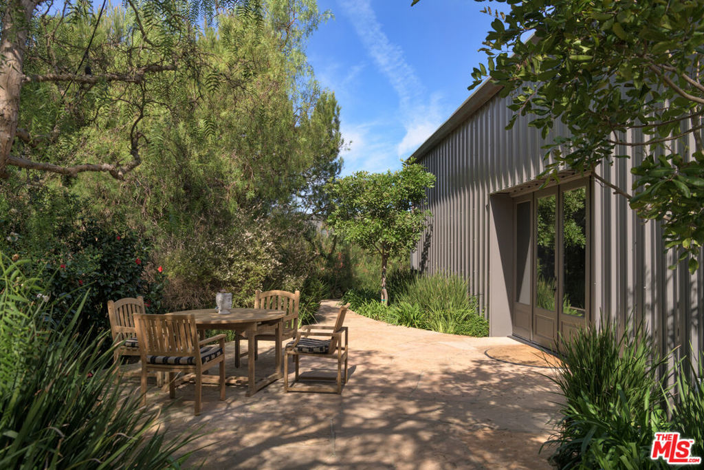 MLS #26843557 image #32